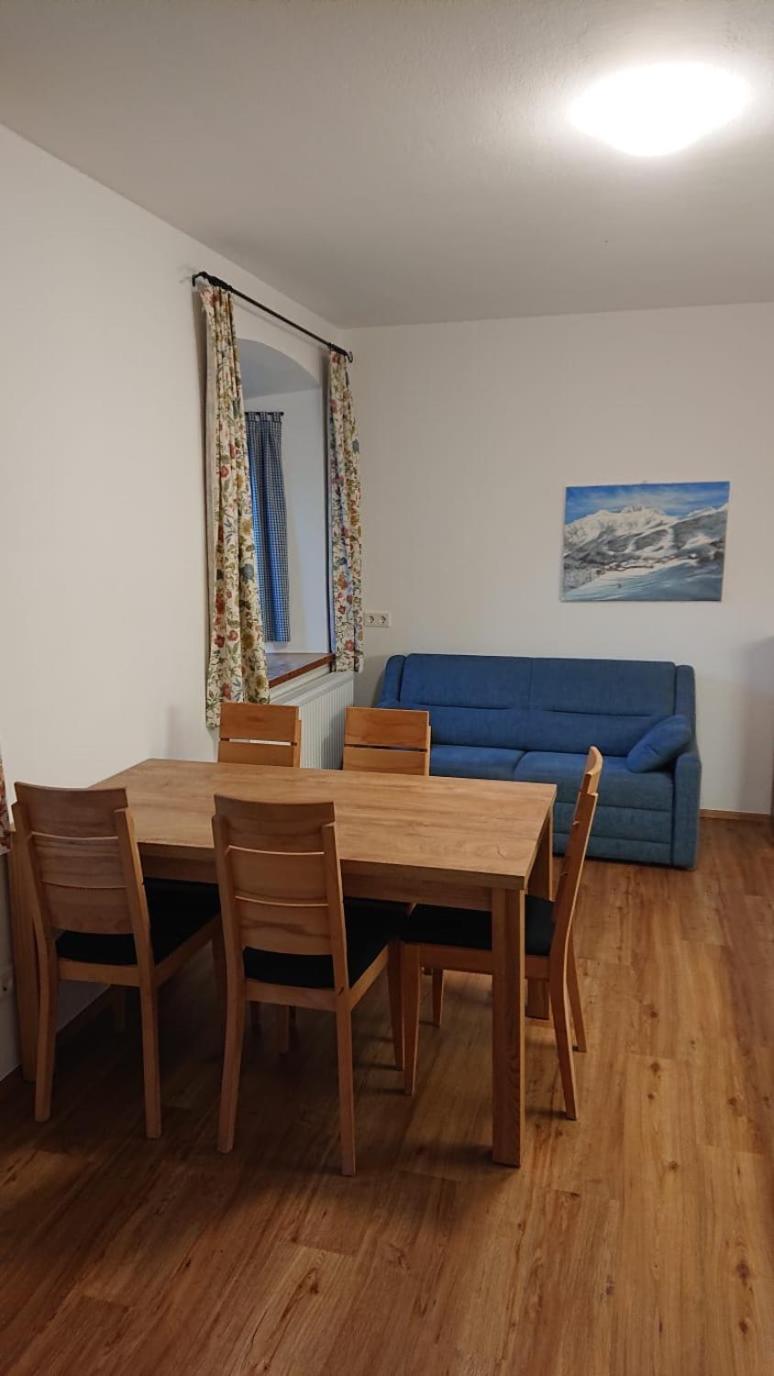 Alte Schule Apartman Rattendorf Kültér fotó