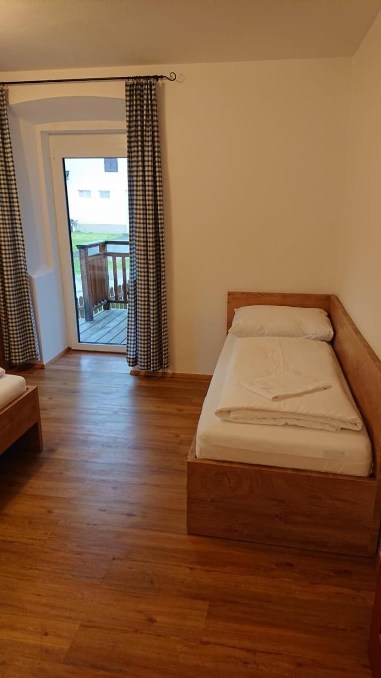 Alte Schule Apartman Rattendorf Kültér fotó